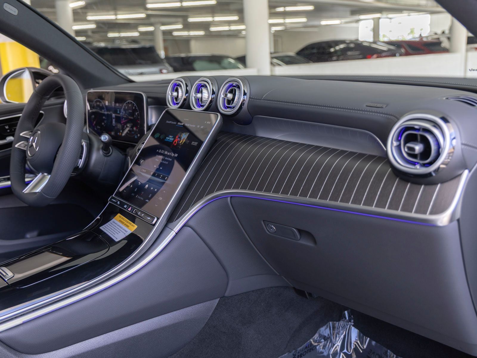 2027 Mercedes-Benz GLC GLC 300 Coupe 4MATIC®