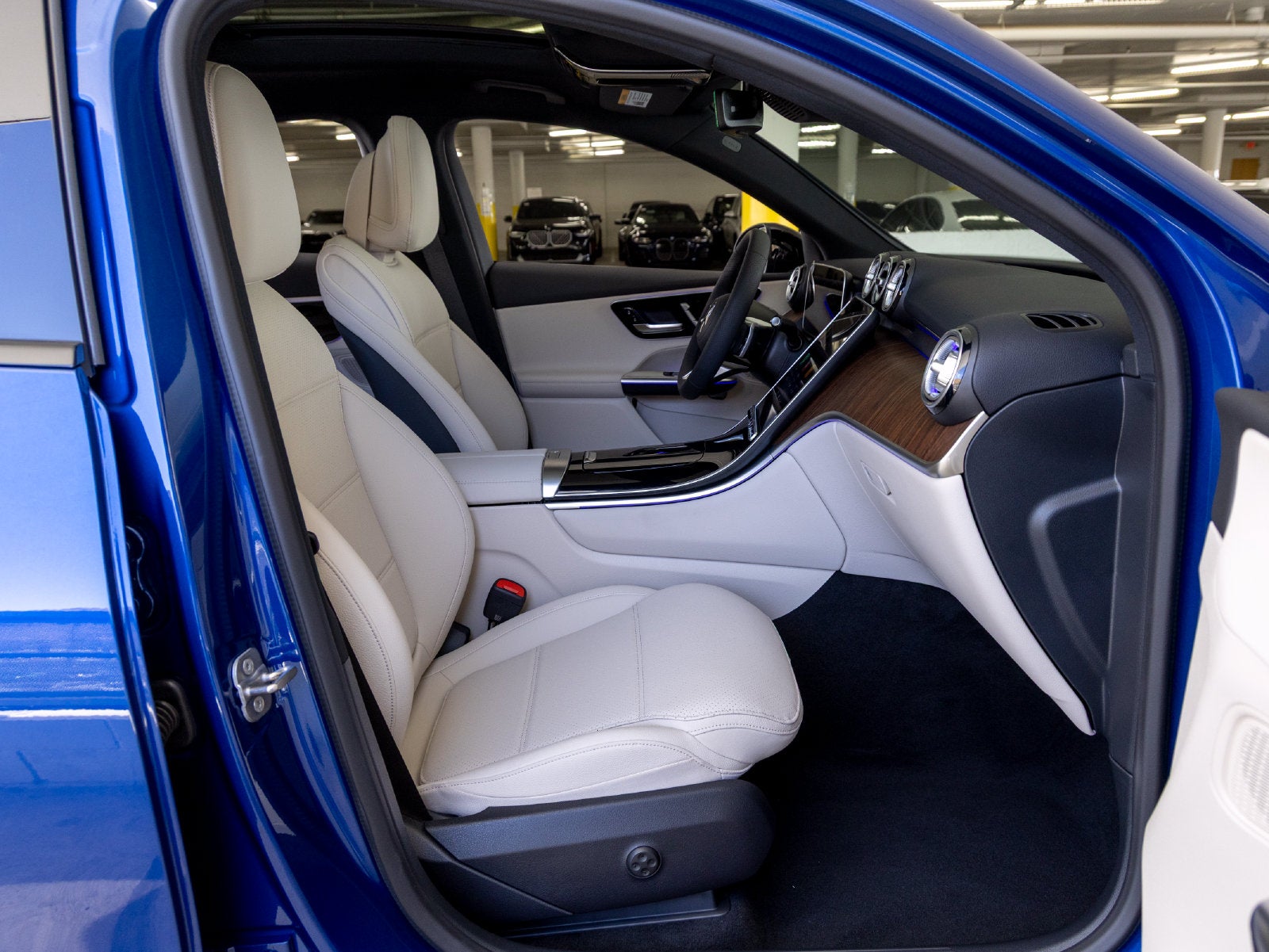 2027 Mercedes-Benz GLC GLC 300 Coupe 4MATIC®
