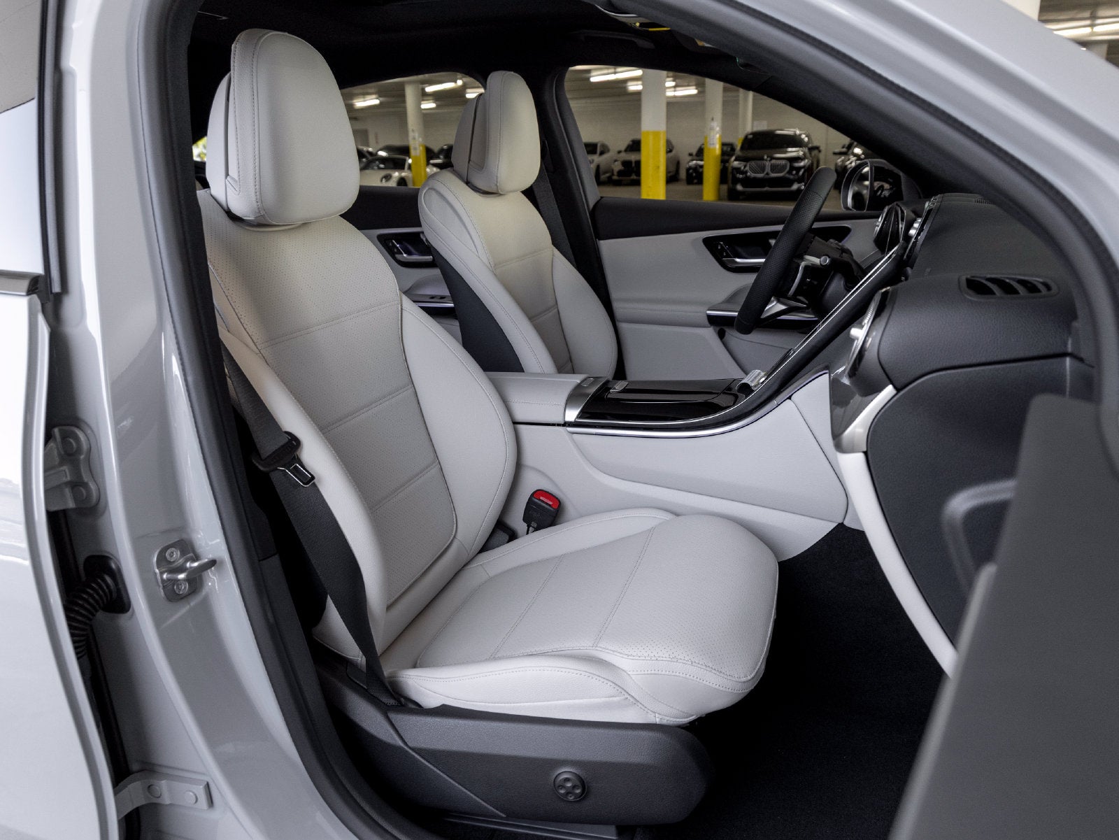 2027 Mercedes-Benz GLC GLC 300 Coupe 4MATIC®