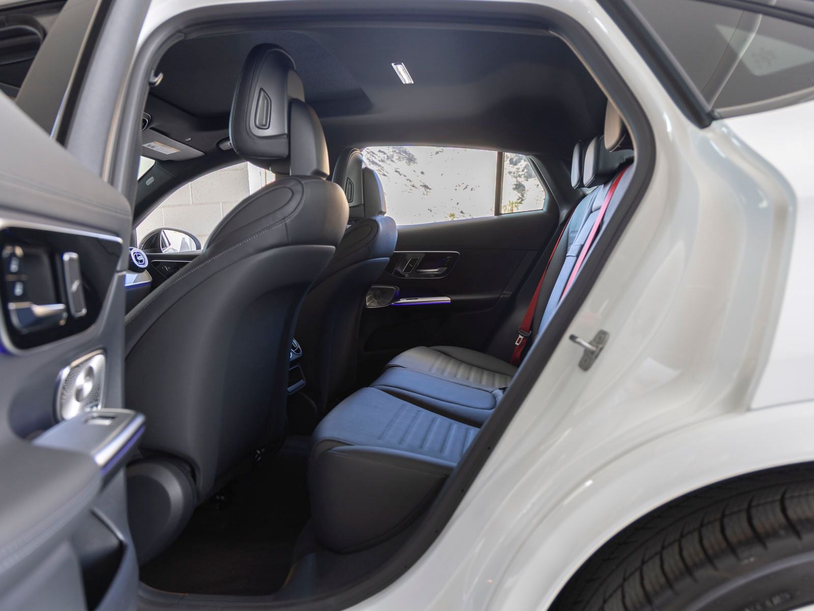 2027 Mercedes-Benz GLC 4MATIC®