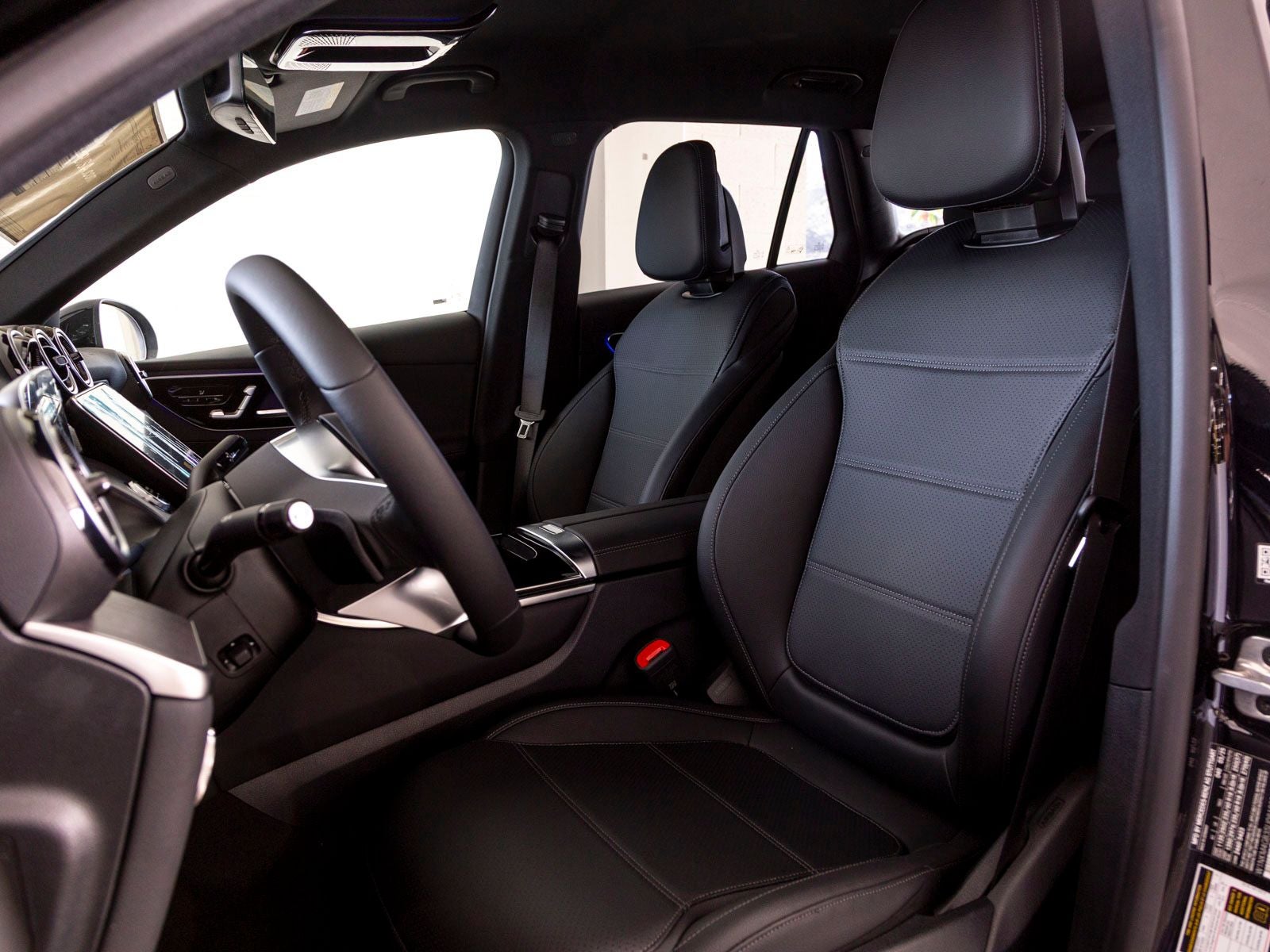 2025 Mercedes-Benz GLC GLC 300