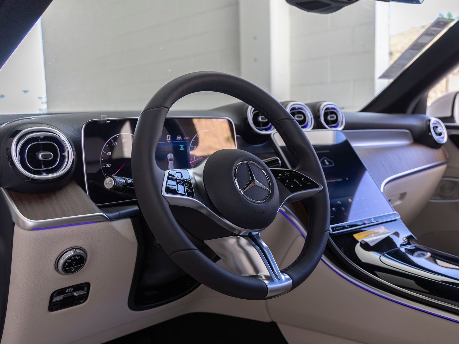 2027 Mercedes-Benz GLC GLC 300