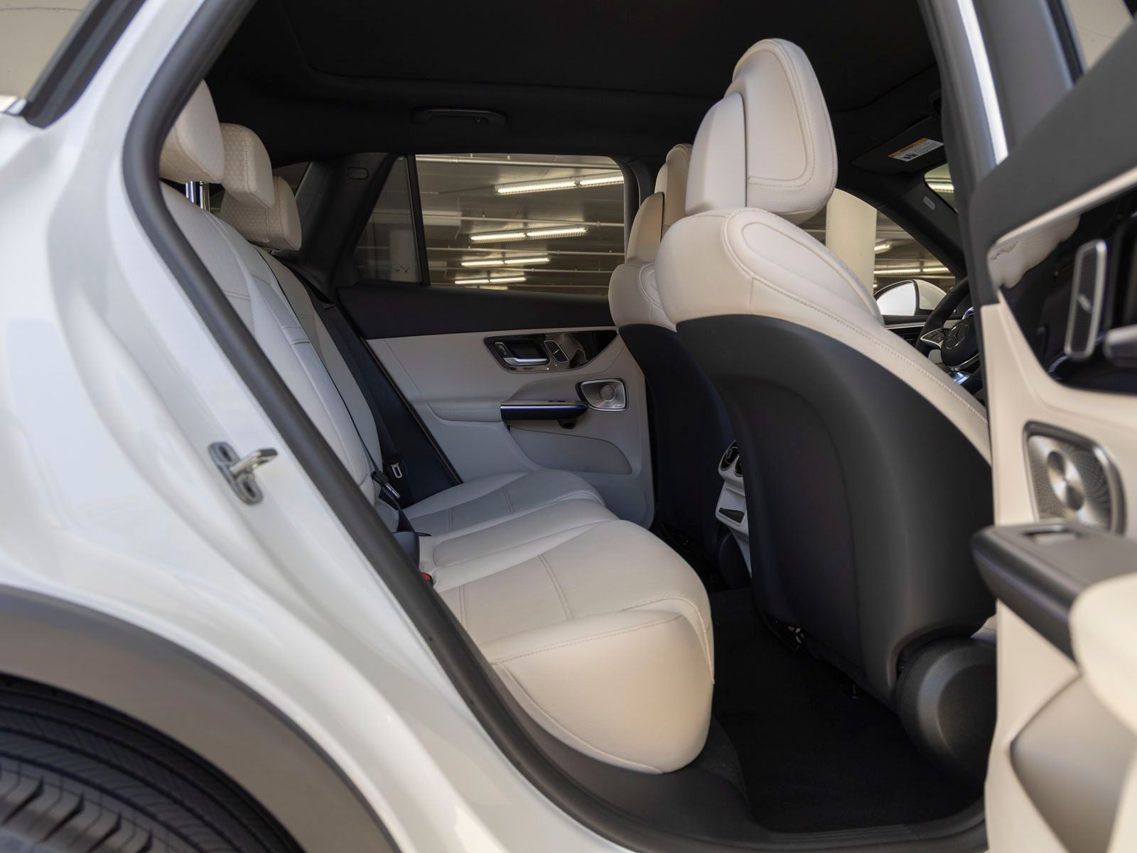 2027 Mercedes-Benz GLC GLC 300
