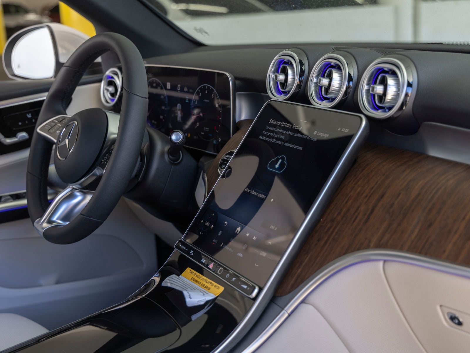 2027 Mercedes-Benz GLC GLC 300