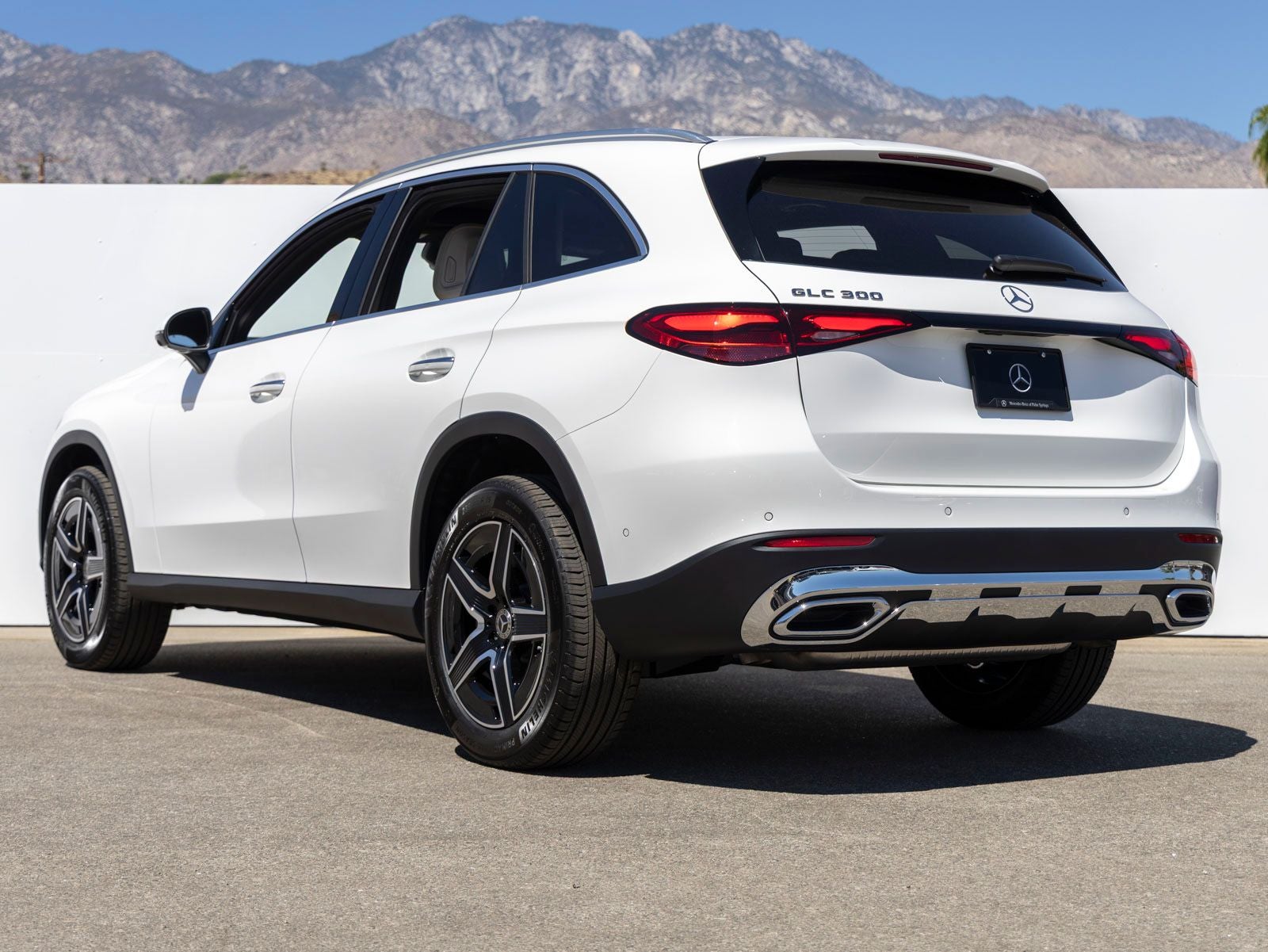 2027 Mercedes-Benz GLC GLC 300