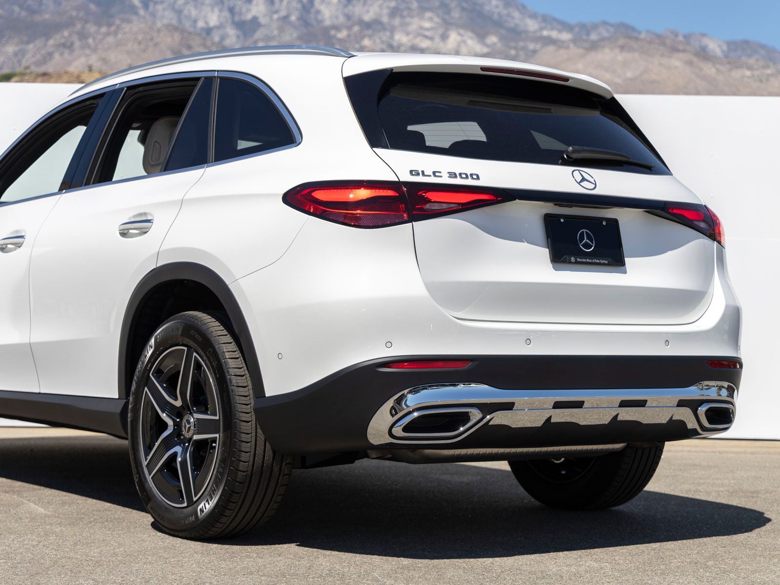 2027 Mercedes-Benz GLC GLC 300