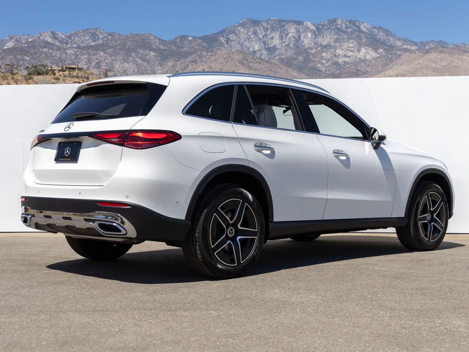 2027 Mercedes-Benz GLC GLC 300