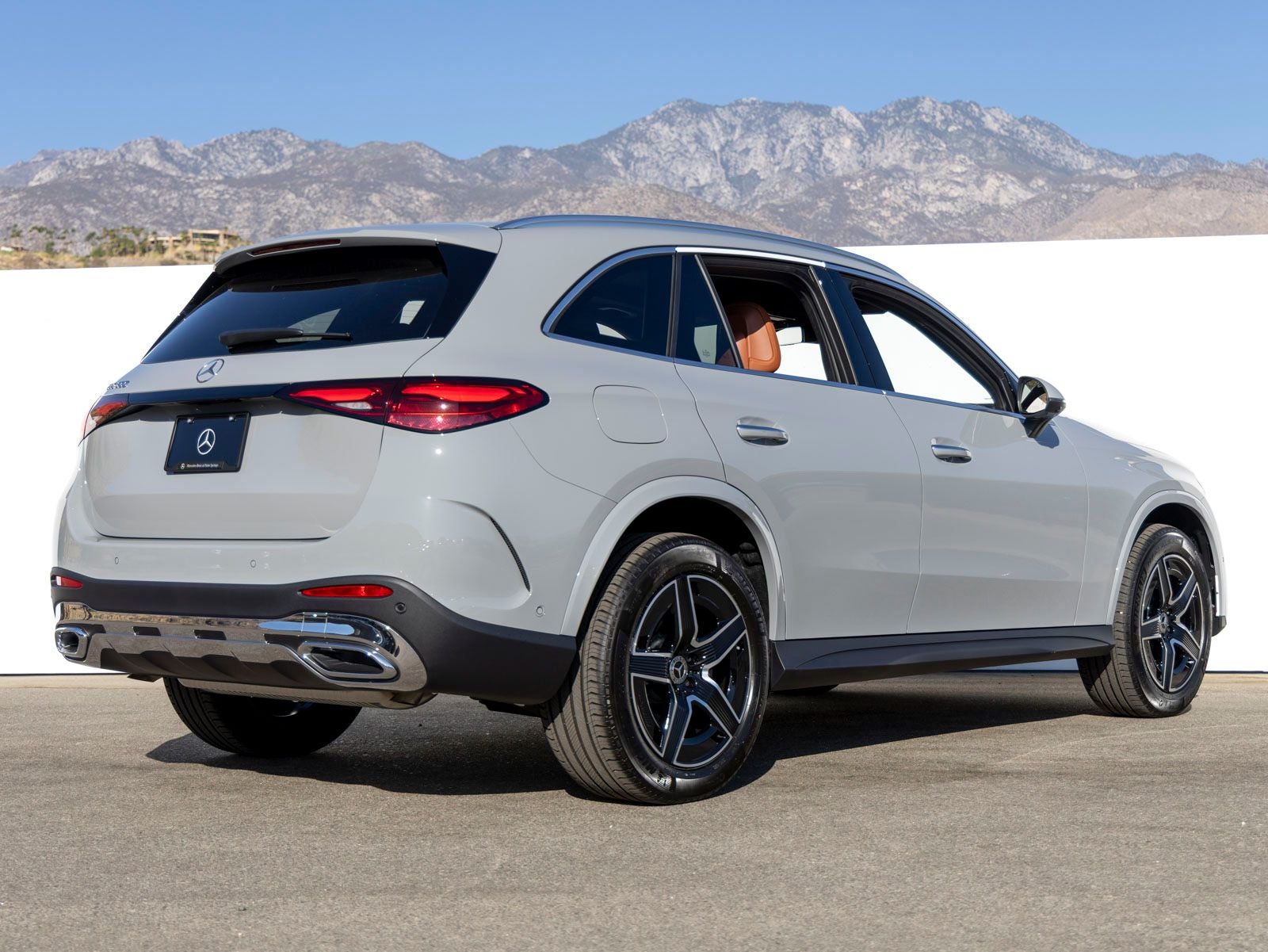 2027 Mercedes-Benz GLC GLC 300