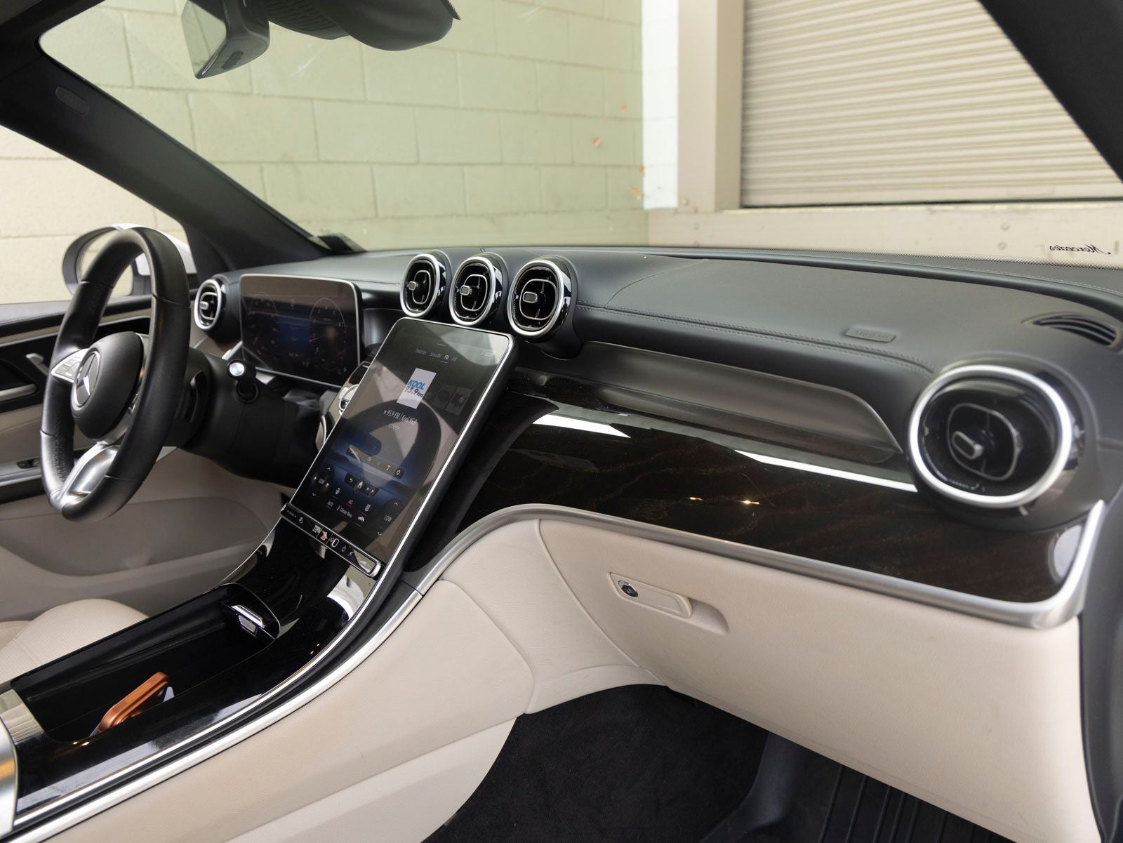 2023 Mercedes-Benz GLC GLC 300