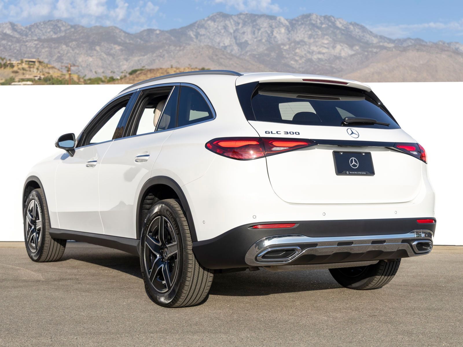 2027 Mercedes-Benz GLC GLC 300