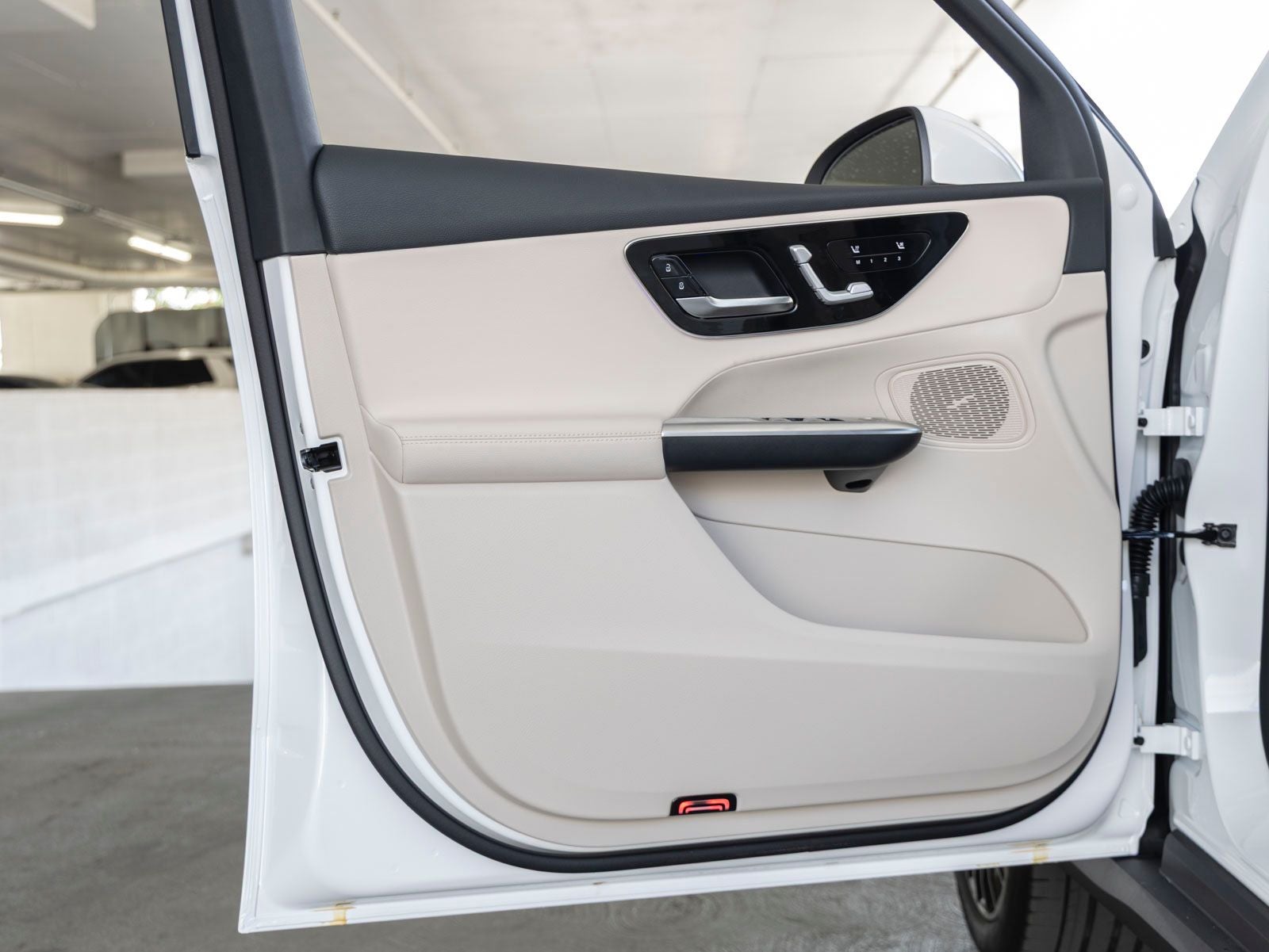 2027 Mercedes-Benz GLC GLC 300