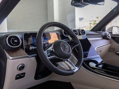 2027 Mercedes-Benz GLC GLC 300