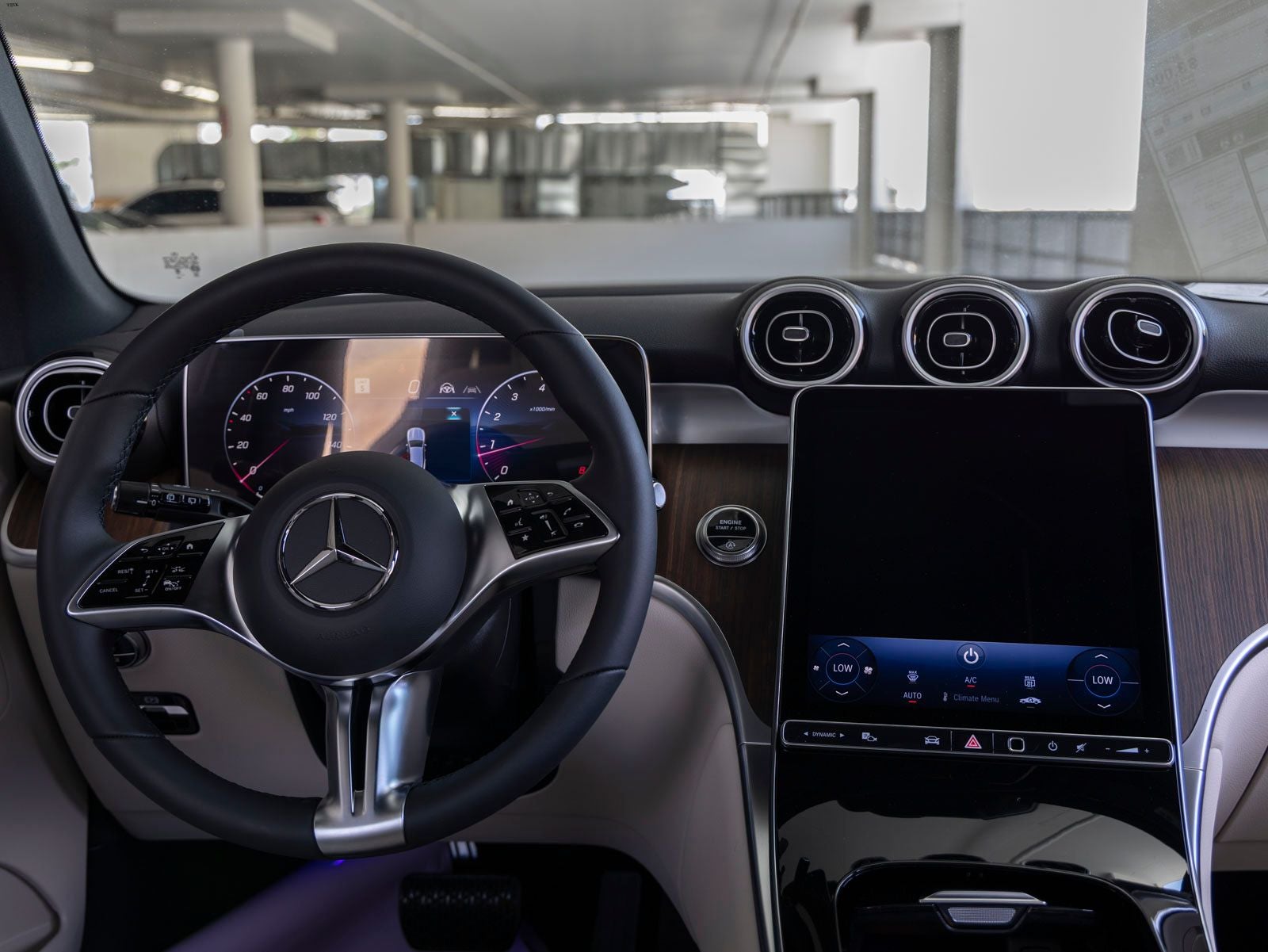 2027 Mercedes-Benz GLC GLC 300