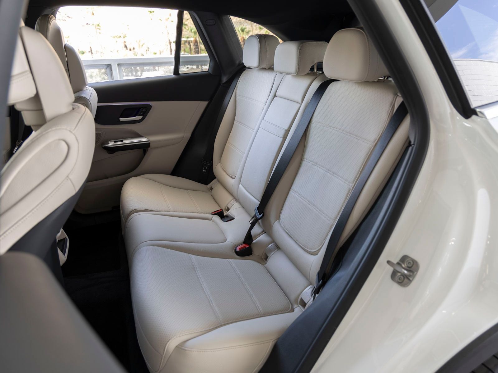 2027 Mercedes-Benz GLC GLC 300