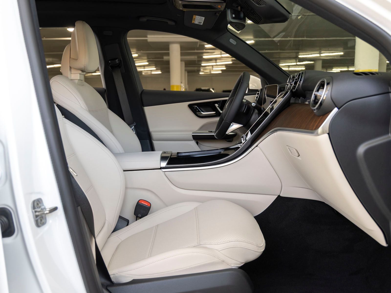 2027 Mercedes-Benz GLC GLC 300