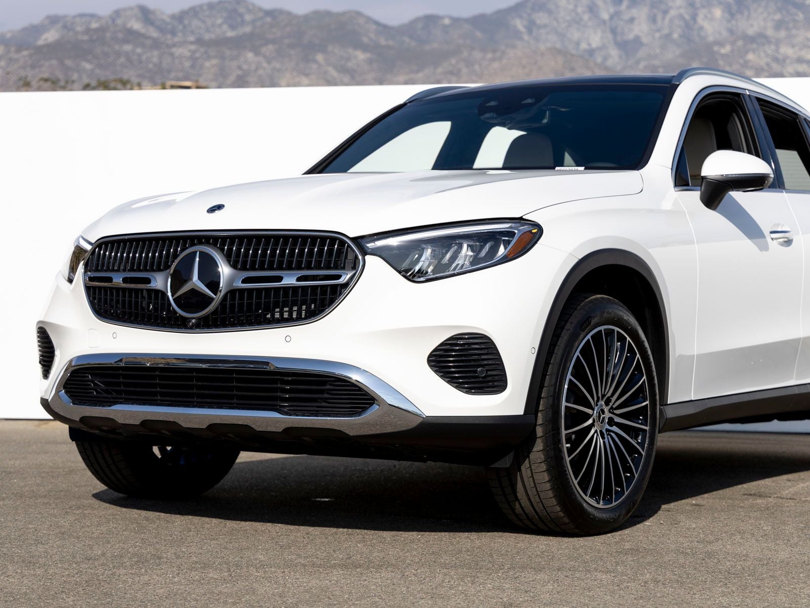 2027 Mercedes-Benz GLC GLC 300