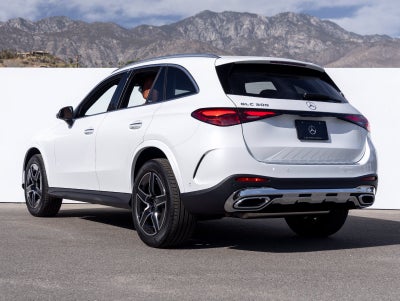 2027 Mercedes-Benz GLC GLC 300