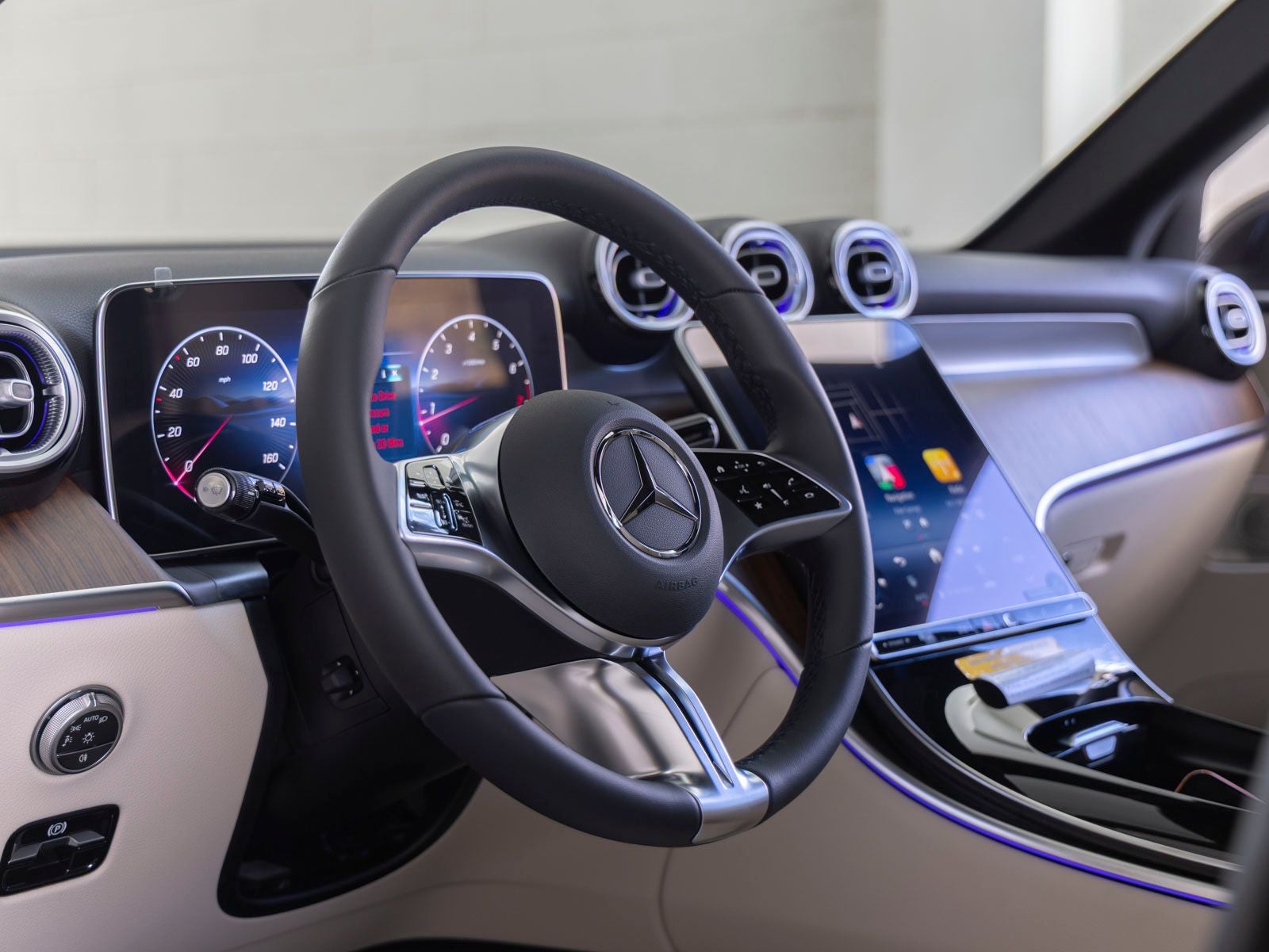 2027 Mercedes-Benz GLC GLC 300