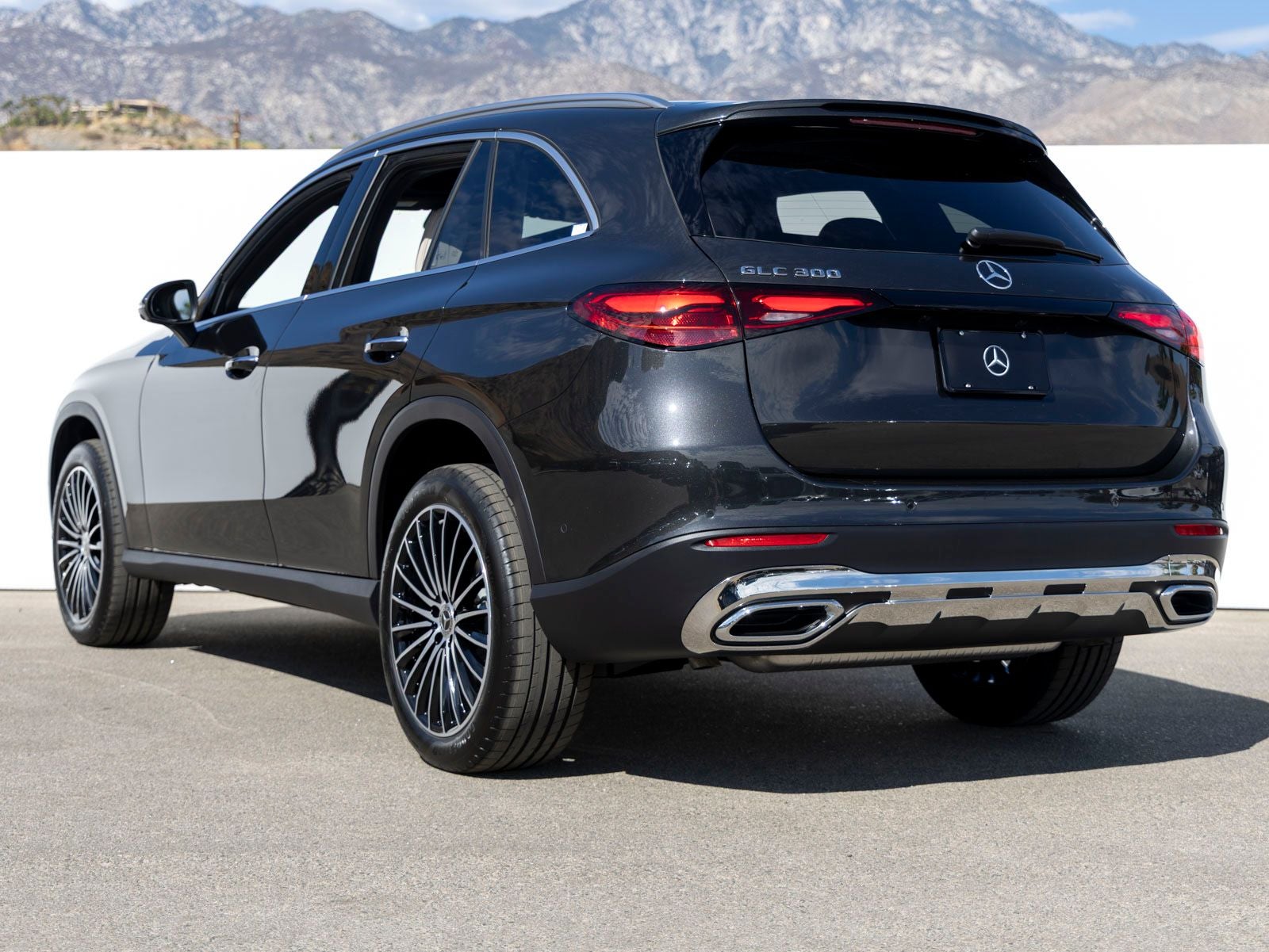 2027 Mercedes-Benz GLC GLC 300