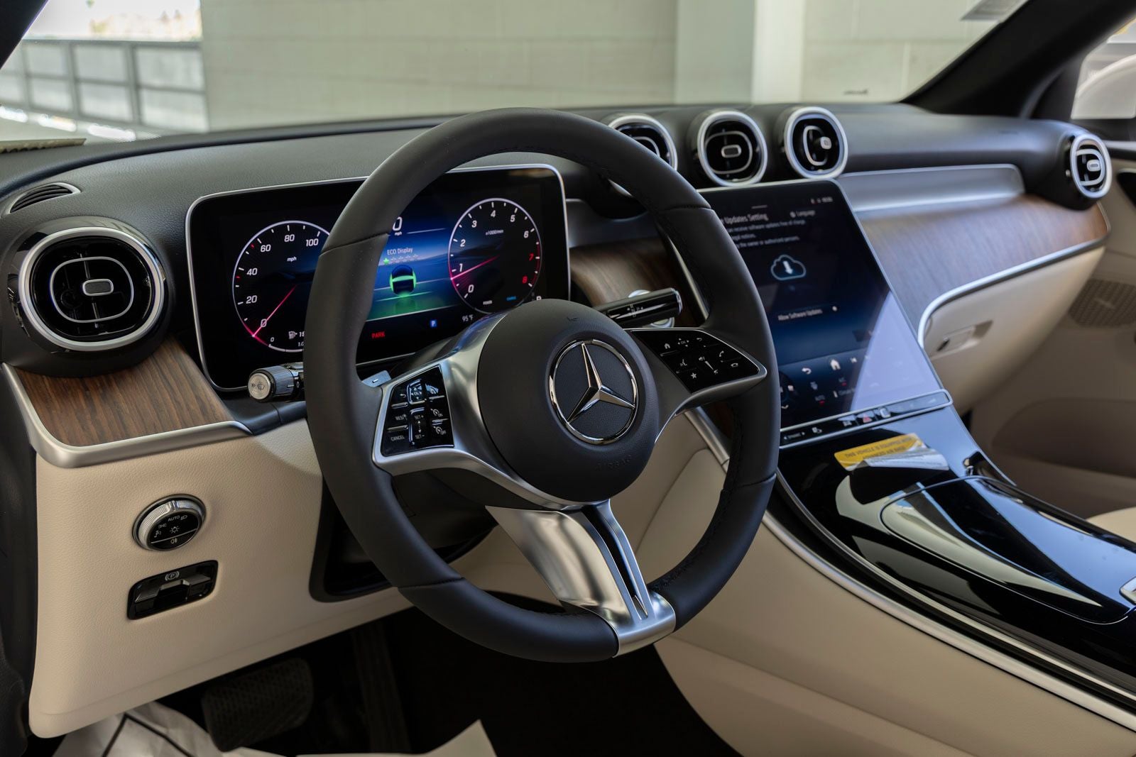 2026 Mercedes-Benz GLC GLC 300 4MATIC®