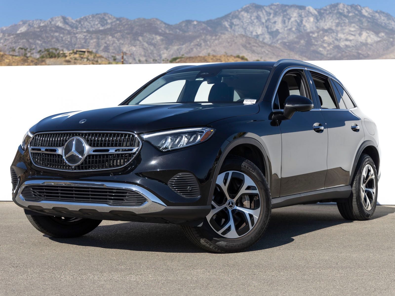 2025 Mercedes-Benz GLC