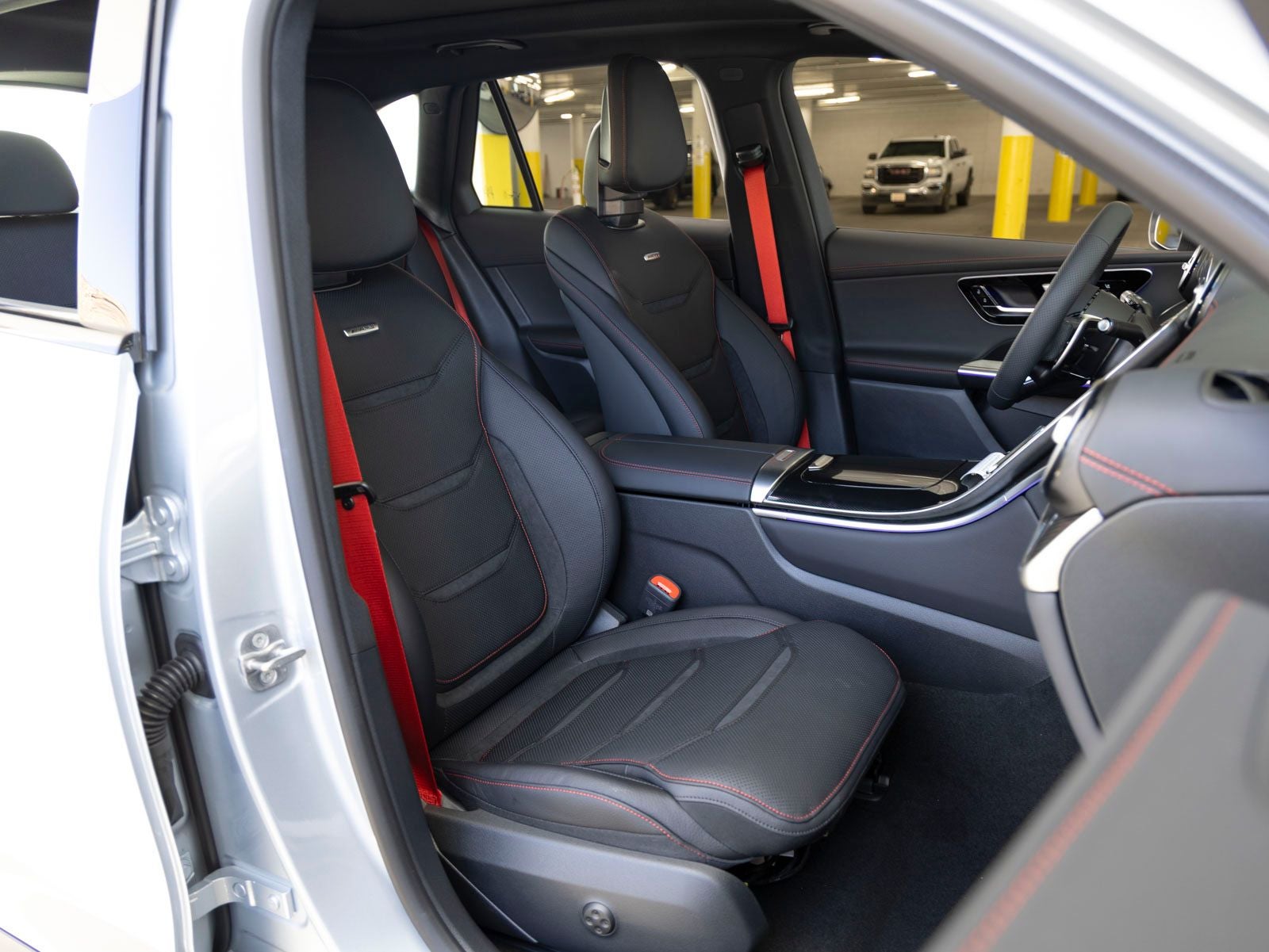 2027 Mercedes-Benz GLC 4MATIC®