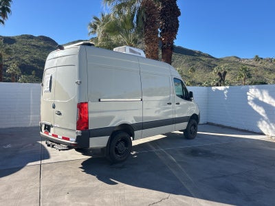 2022 Mercedes-Benz Sprinter 2500 Cargo 144 WB