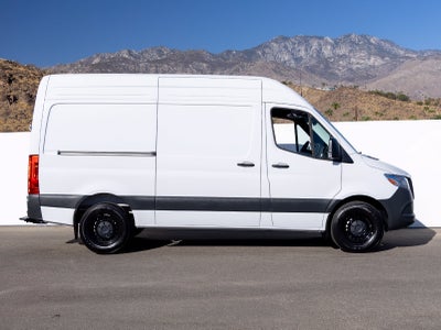 2025 Mercedes-Benz Sprinter 2500 Cargo 144 WB
