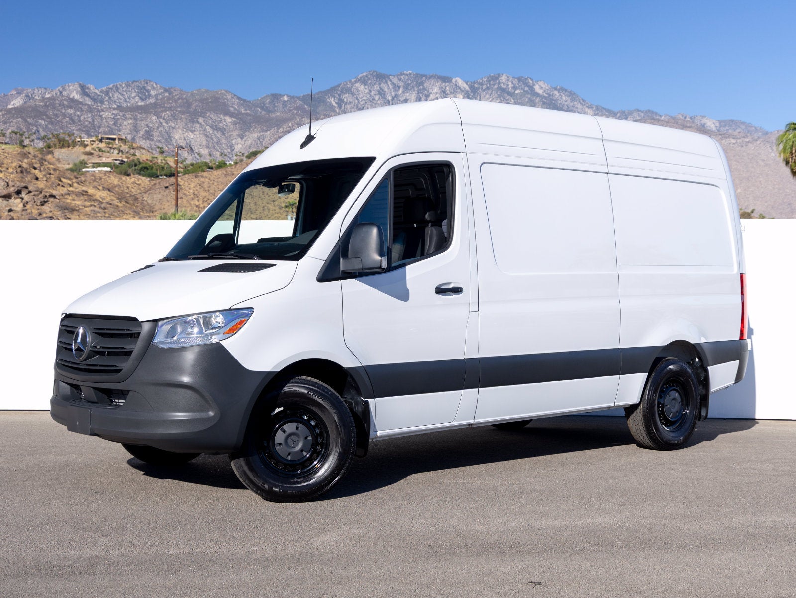 2025 Mercedes-Benz Sprinter Cargo Van Base