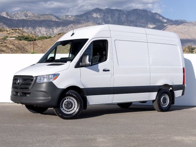 2027 Mercedes-Benz Sprinter 2500 Cargo 144 WB