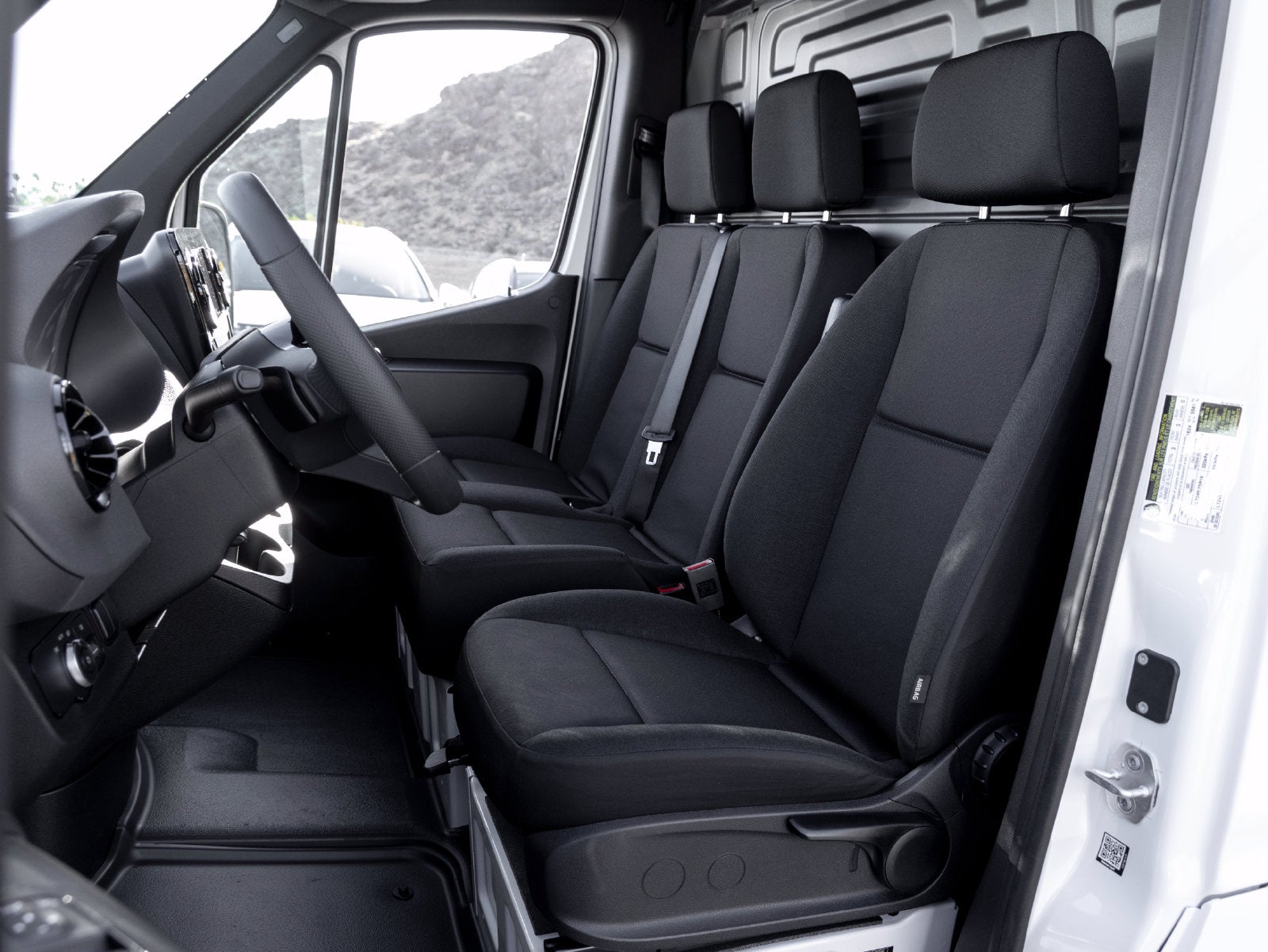2027 Mercedes-Benz Sprinter 2500 Cargo 144 WB