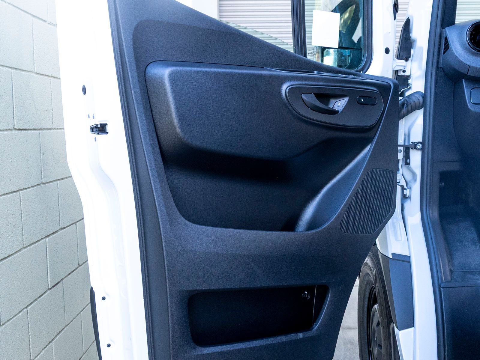 2026 Mercedes-Benz Sprinter 2500 Cargo 144 WB