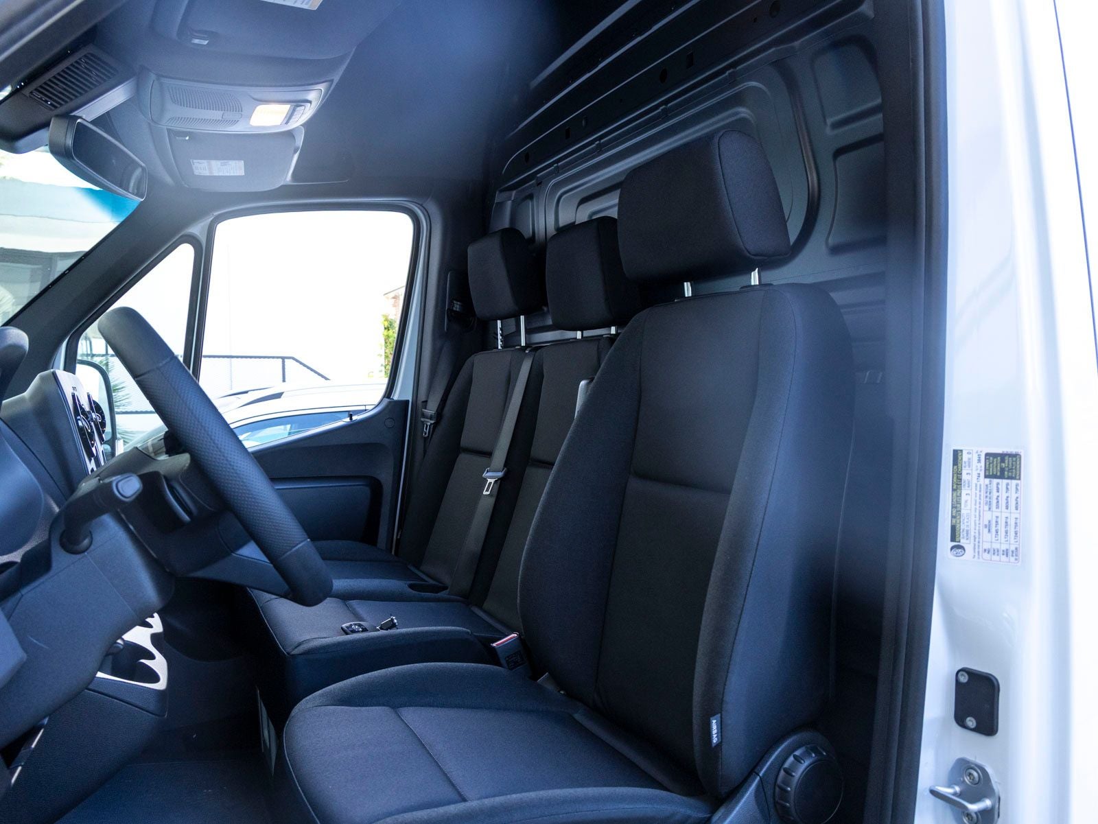 2026 Mercedes-Benz Sprinter 2500 Cargo 144 WB