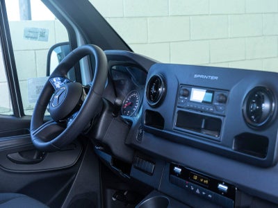 2026 Mercedes-Benz Sprinter 2500 Cargo 144 WB