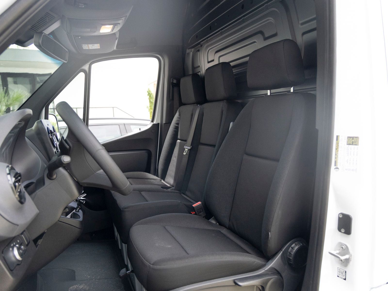 2026 Mercedes-Benz Sprinter 2500 Cargo 144 WB