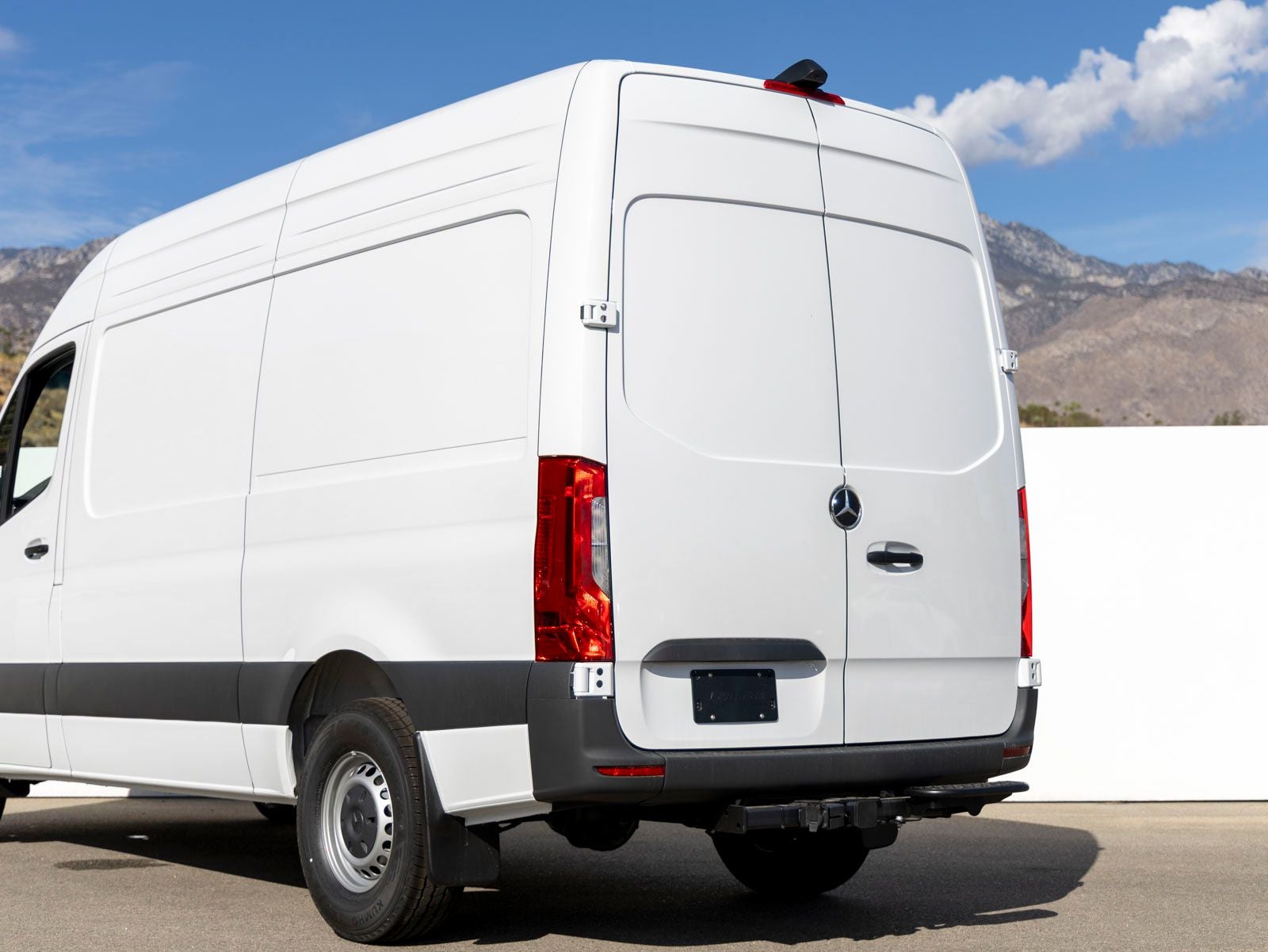 2026 Mercedes-Benz Sprinter 2500 Worker