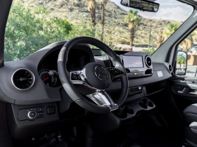2027 Mercedes-Benz Sprinter 2500 Cargo 144 WB