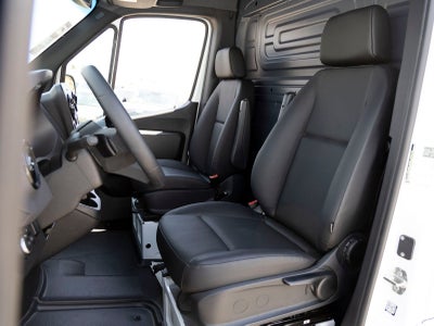 2025 Mercedes-Benz Sprinter 2500 Cargo 144 WB