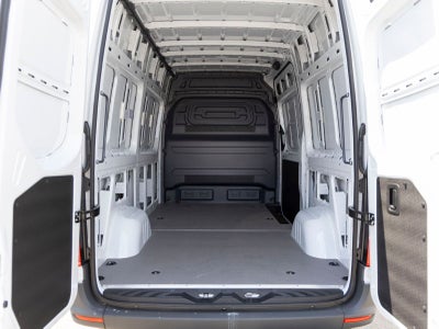 2025 Mercedes-Benz Sprinter 2500 Cargo 144 WB