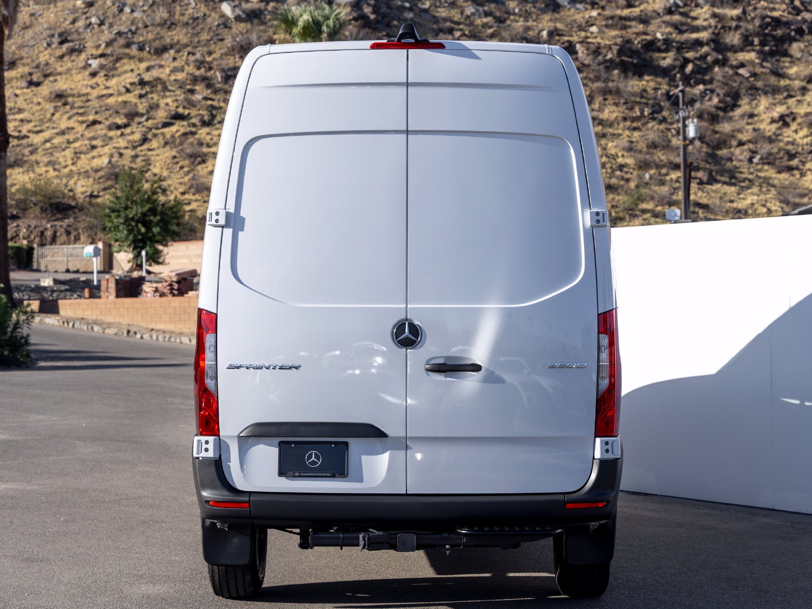 2027 Mercedes-Benz Sprinter 2500 Cargo 144 WB