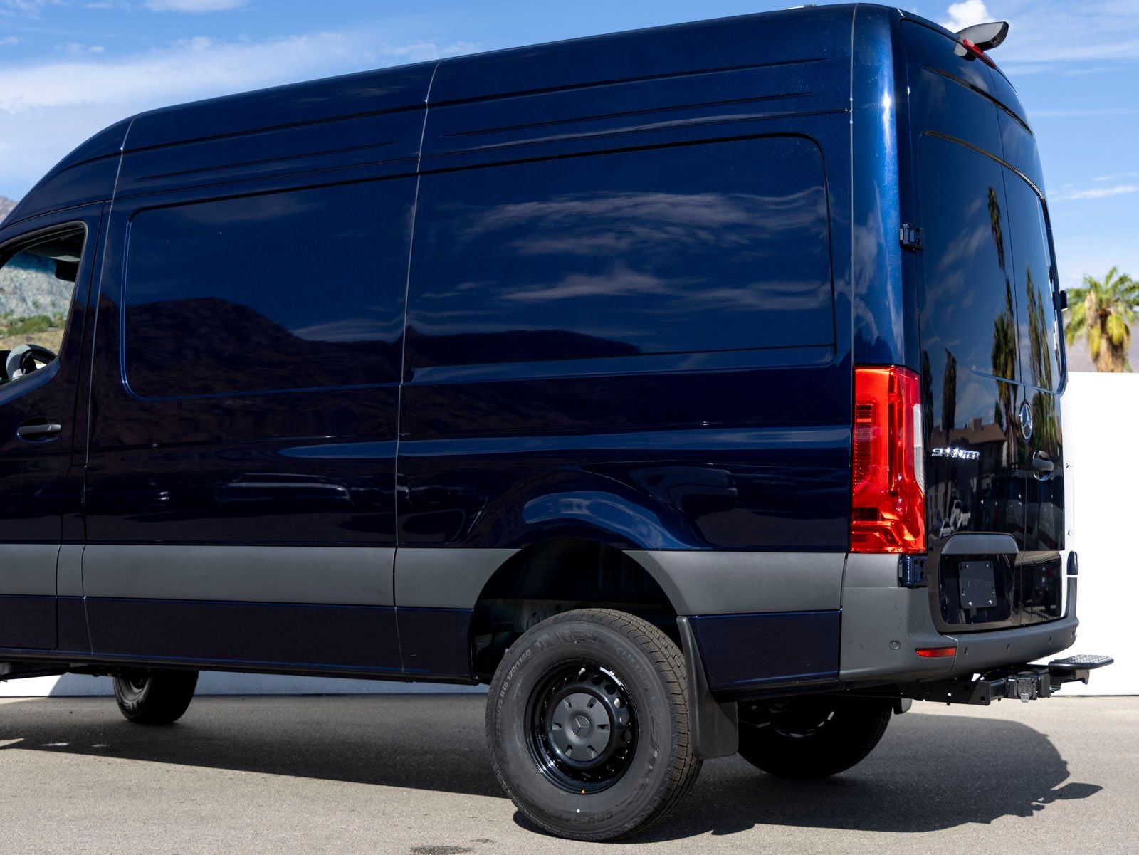 2026 Mercedes-Benz Sprinter 2500 Cargo 144 WB 4MATIC®