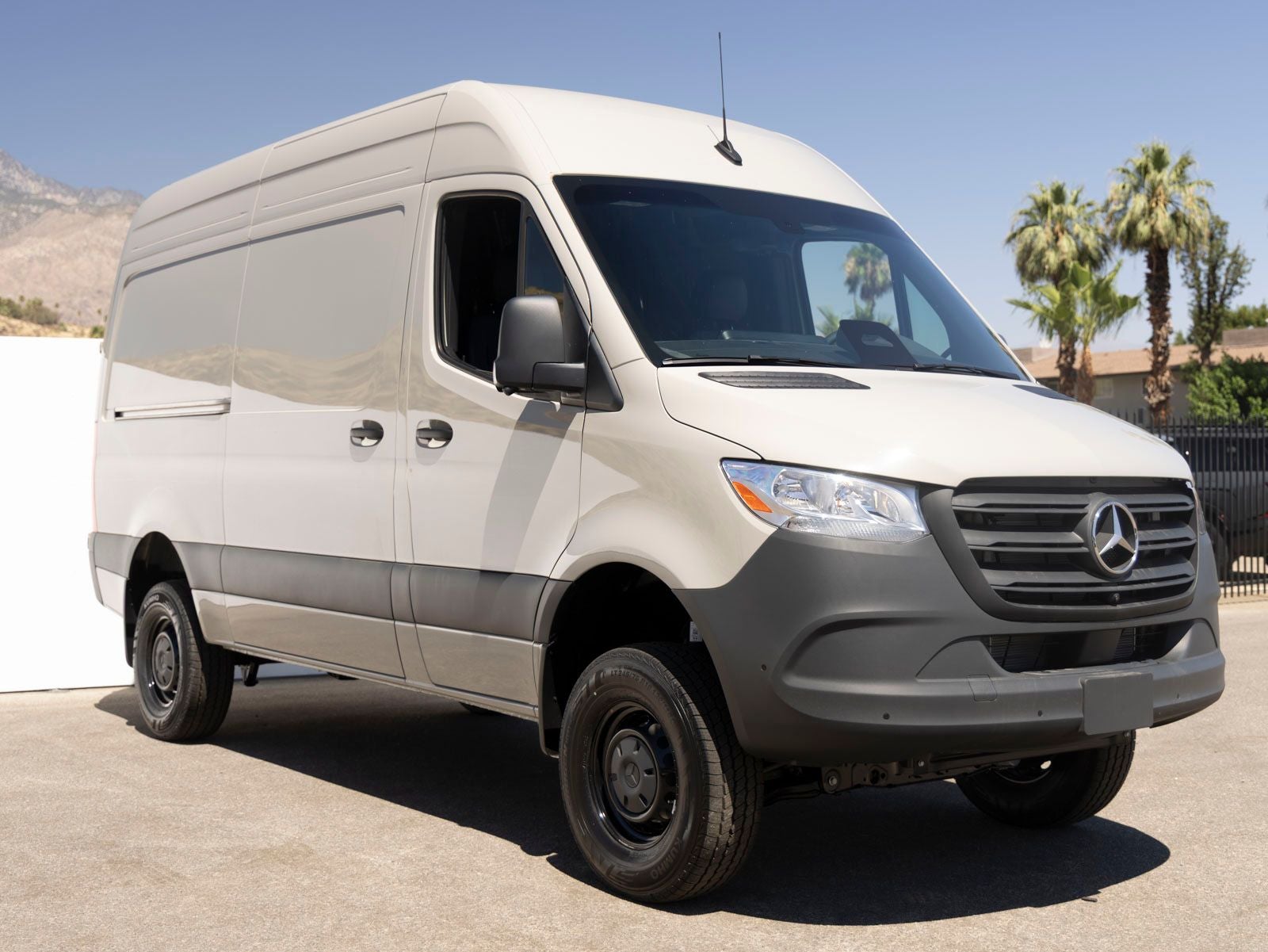 2026 Mercedes-Benz Sprinter 2500 Cargo 144 WB 4MATIC®