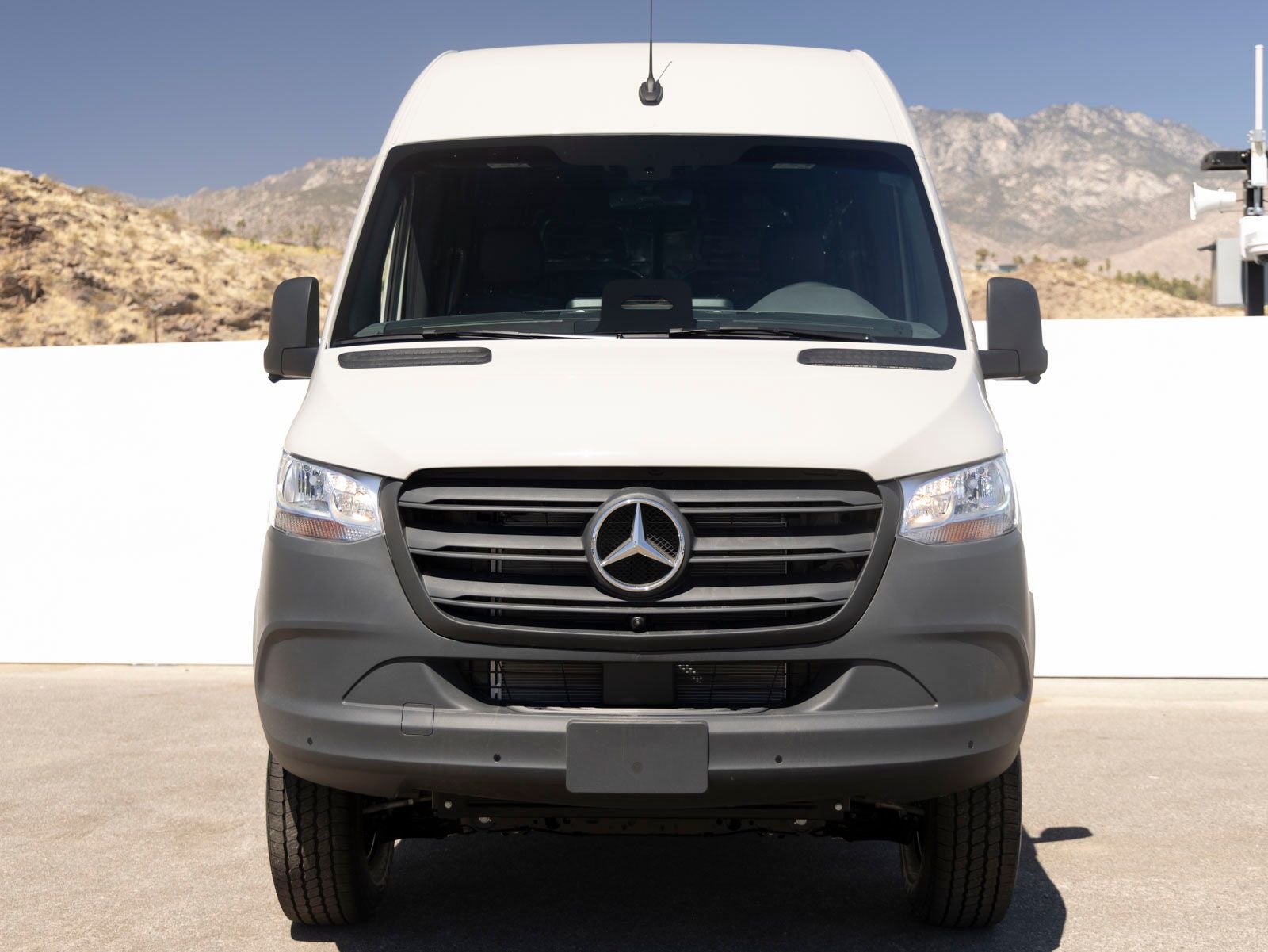 2026 Mercedes-Benz Sprinter 2500 Cargo 144 WB 4MATIC®