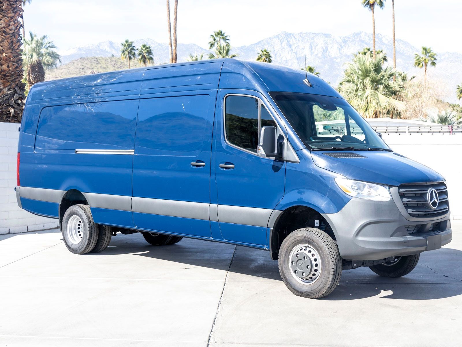 2024 Mercedes-Benz Sprinter 3500 Cargo 170 WB High Roof