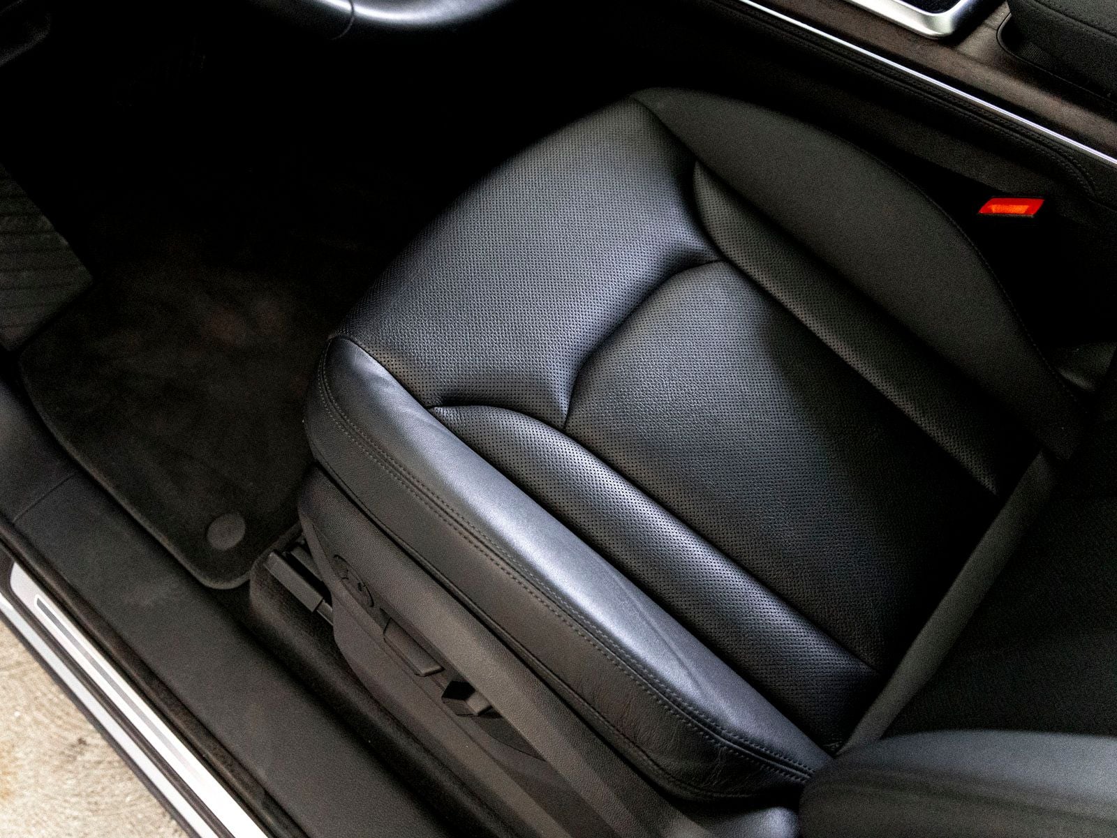 2023 Audi Q7 55 Prestige quattro