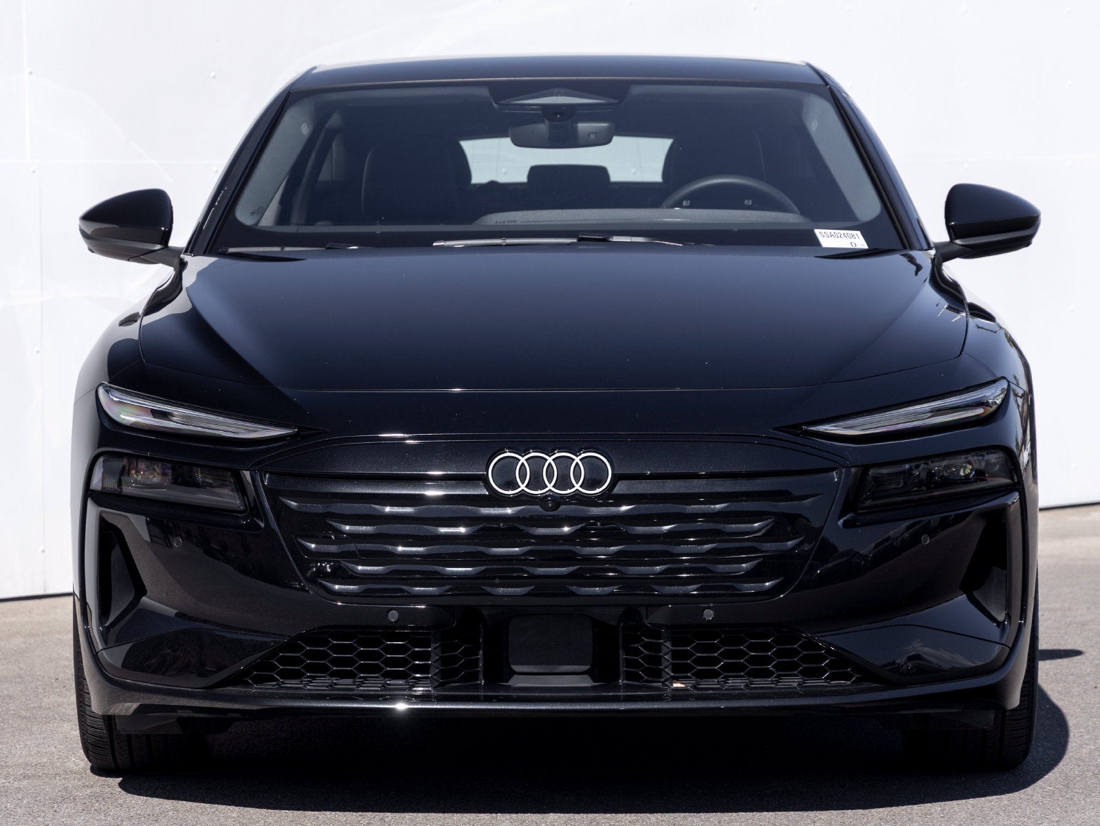 2025 Audi A6 Sportback e-tron Premium quattro