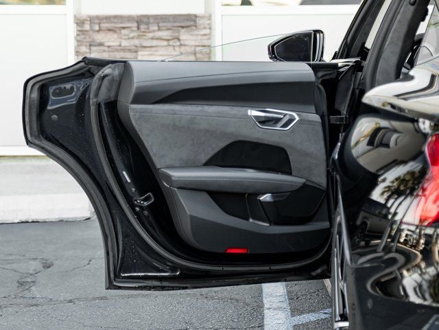 2023 Audi RS e-tron GT Base quattro