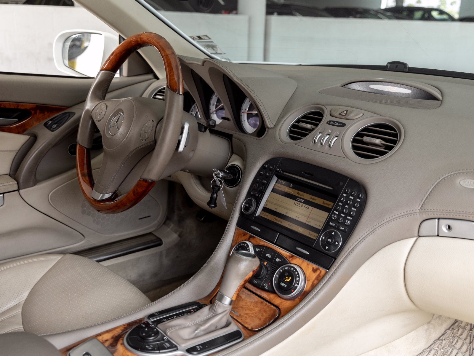 2011 Mercedes-Benz SL-Class SL 550
