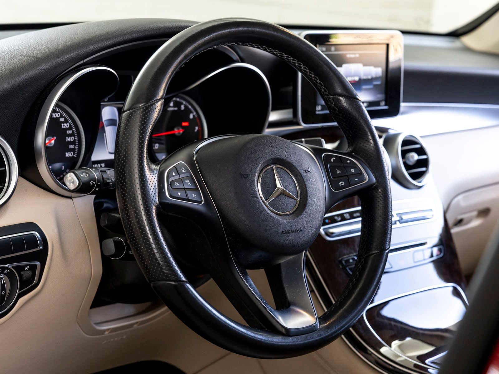 2019 Mercedes-Benz GLC GLC 300