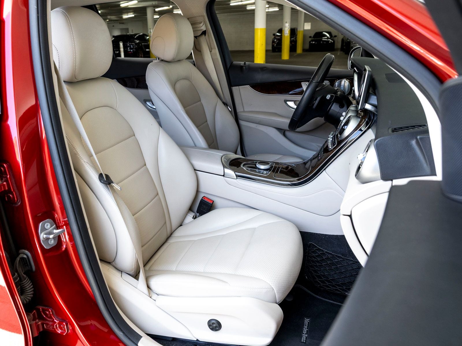 2019 Mercedes-Benz GLC GLC 300